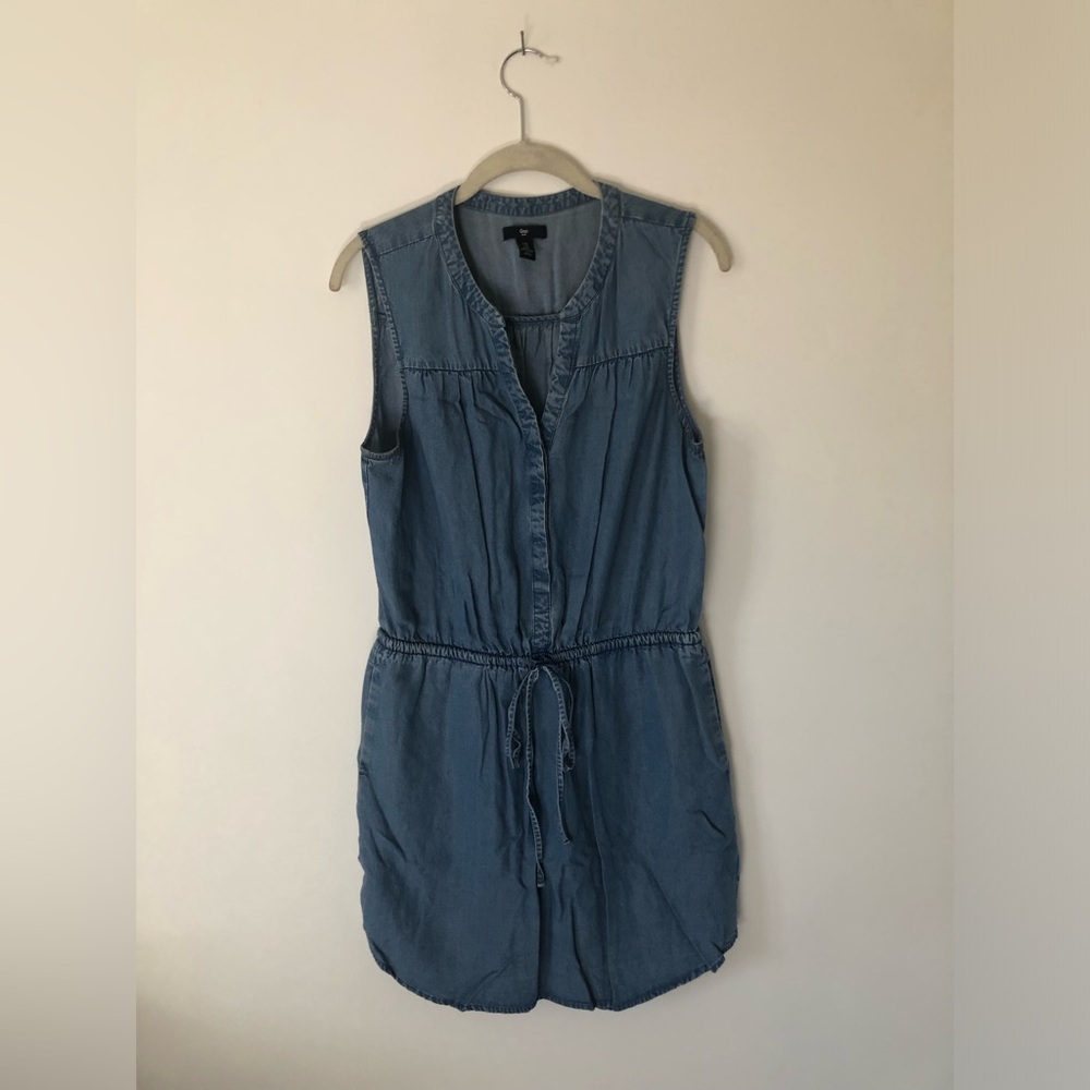 GAP Perfect sleeveless tie waist shirtdress - Picture 2 of 6